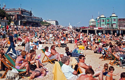 The temperature of street trade in a year without rain